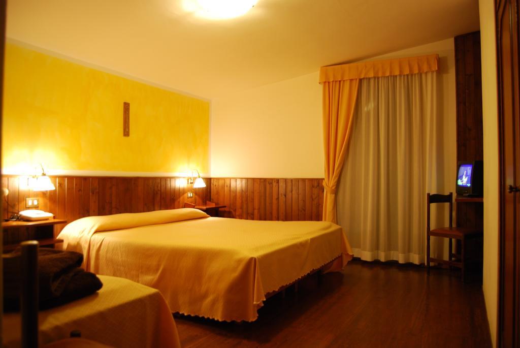 Albergo Villa Cristina Folgaria Pokój zdjęcie